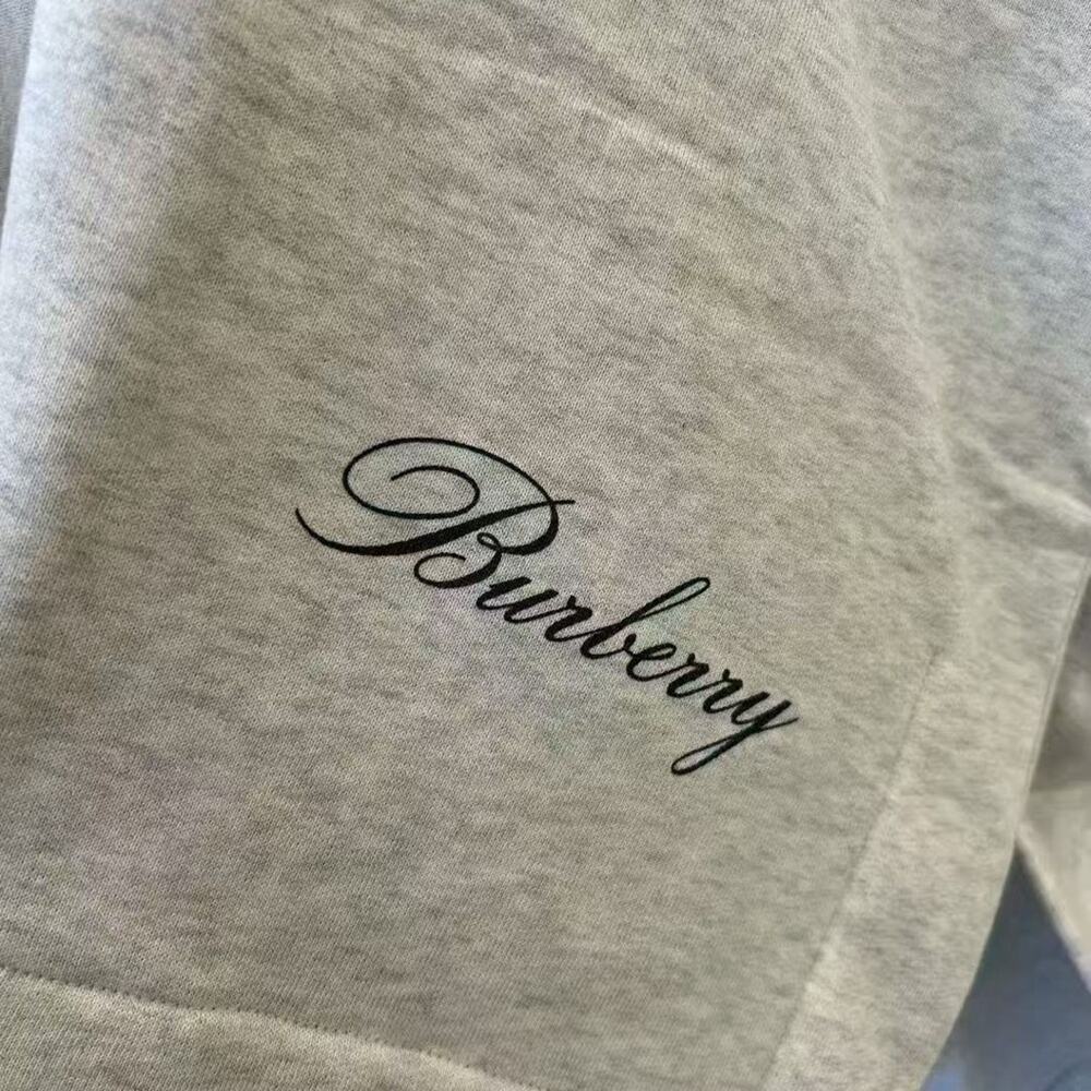 Burberry cotton hooded cape grey with check print - Picture 2 of 8